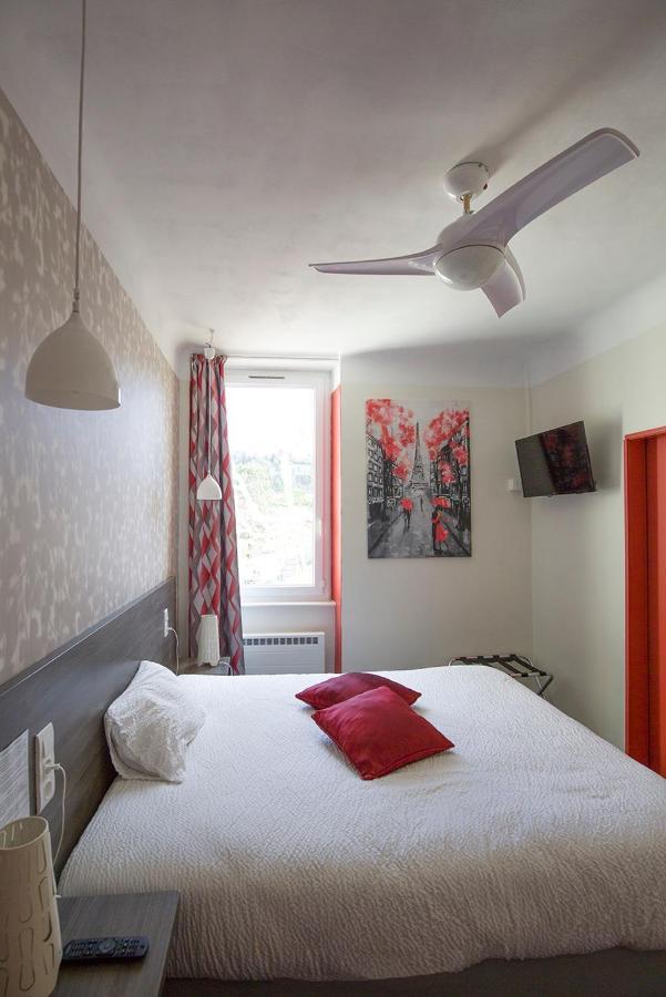 Logis Hotel & Restaurant Le Carnot Die Zewnętrze zdjęcie