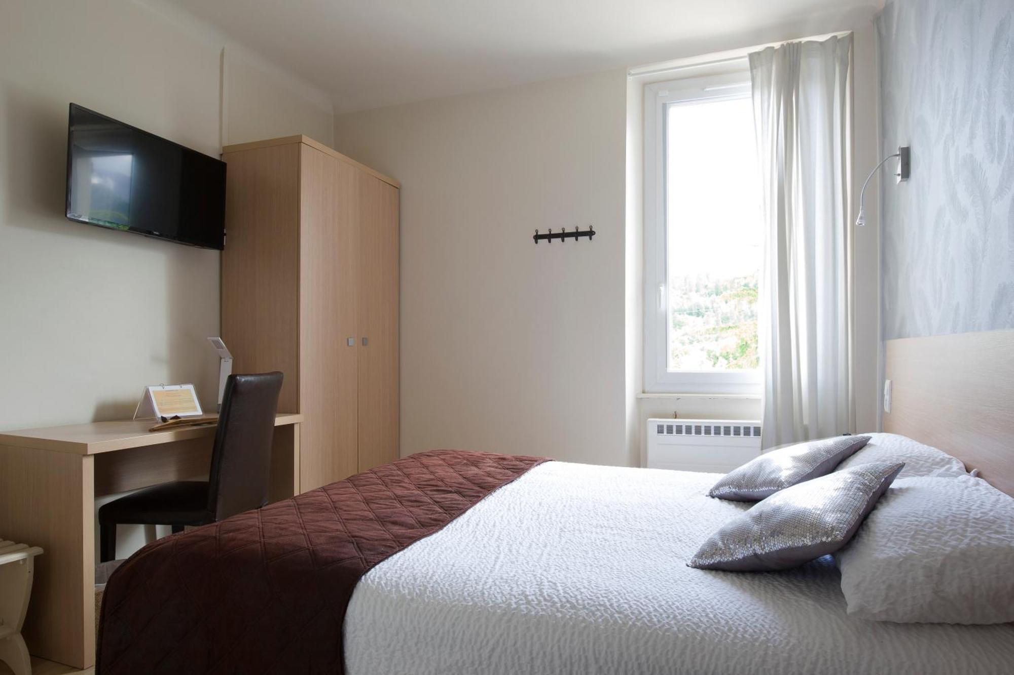 Logis Hotel & Restaurant Le Carnot Die Zewnętrze zdjęcie